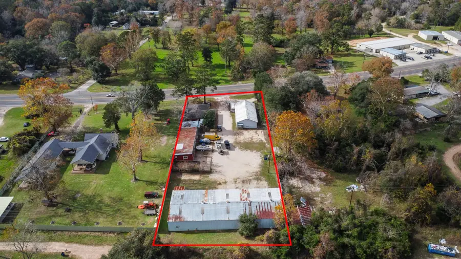 1809 S Houston Avenue, Livingston, TX 77351 - Image #2