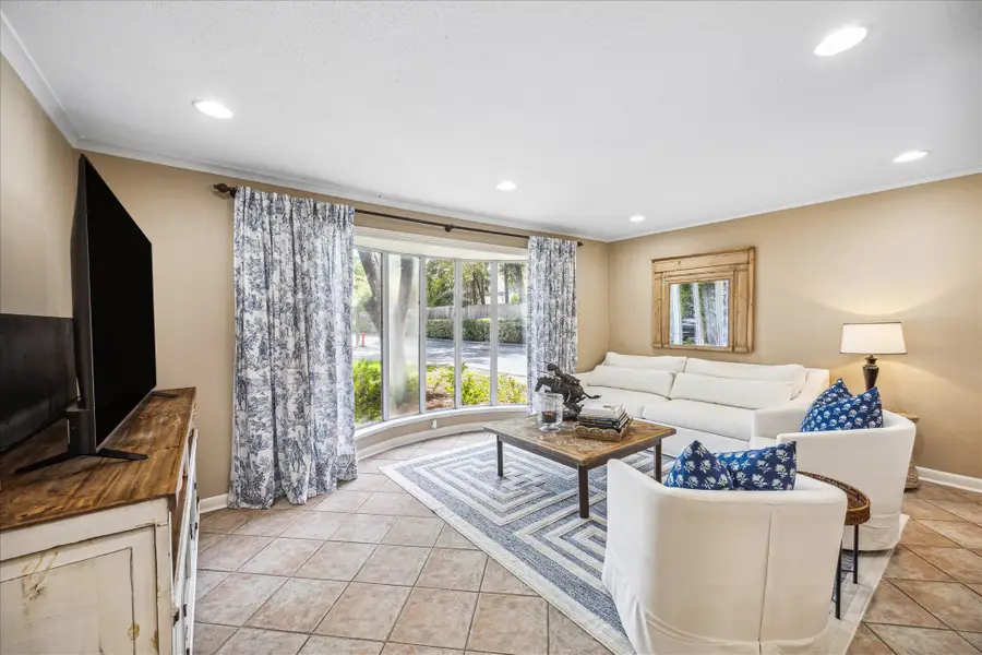 8956 Chatsworth Drive #8956, Houston, TX 77024 - #3
