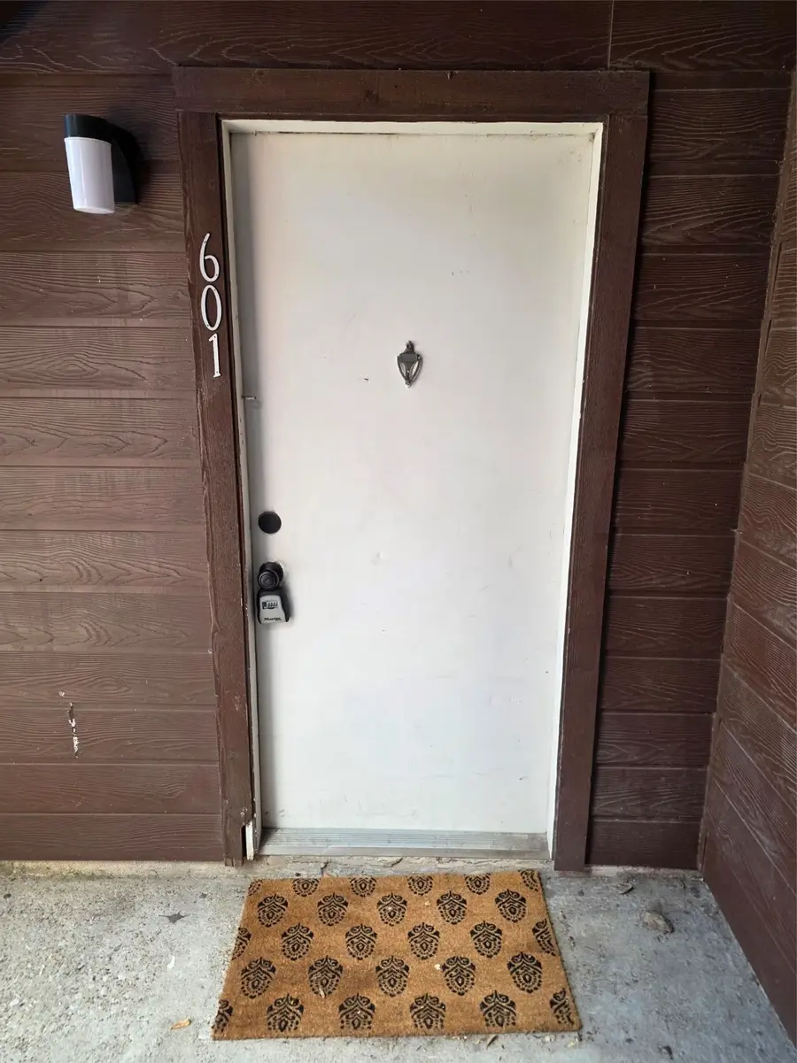 12905 Woodforest Boulevard #601, Houston, TX 77015 - Image #2