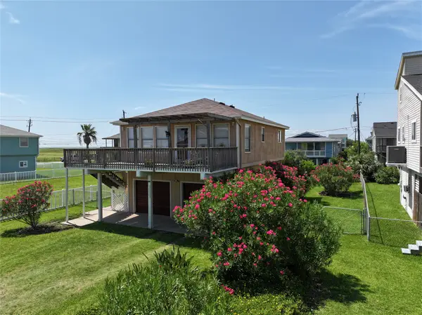16716 Fletcher Christian Road, Jamaica Beach, TX 77554