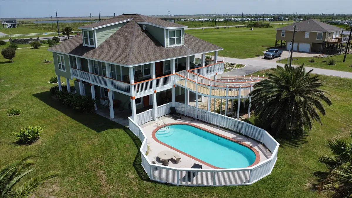 979 Rancho Caribe Drive, Crystal Beach, TX 77650 - #1