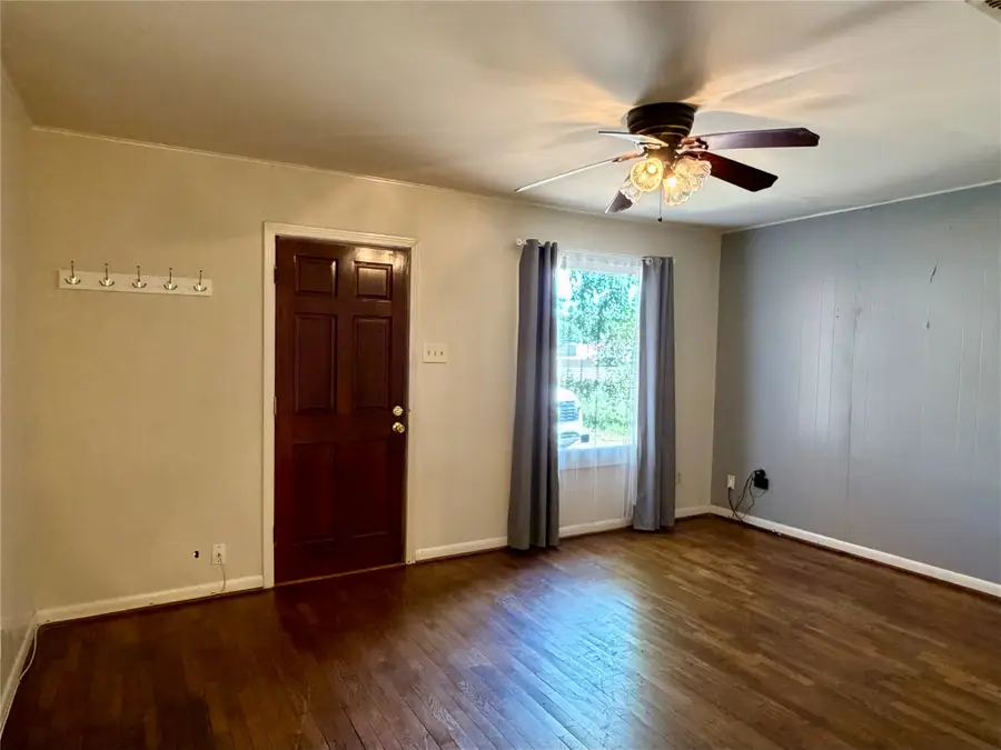 426 E Fm 1093 Road, Wallis, TX 77485 - #3