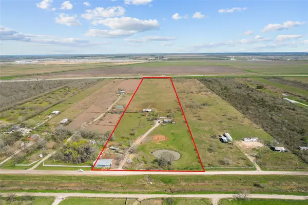 1157 County Road 491, Dayton, TX 77535