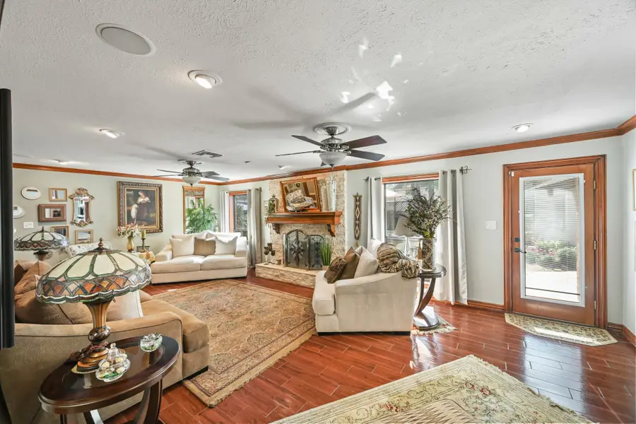 11815 Cypresswood Drive, Houston, TX 77070 - Image #3