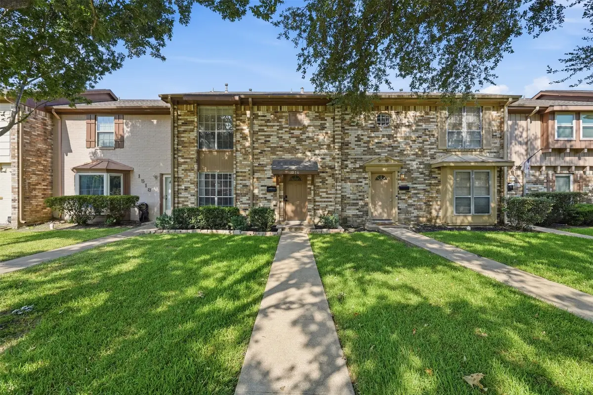 1516 S 8th Street, La Porte, TX 77571 - #1