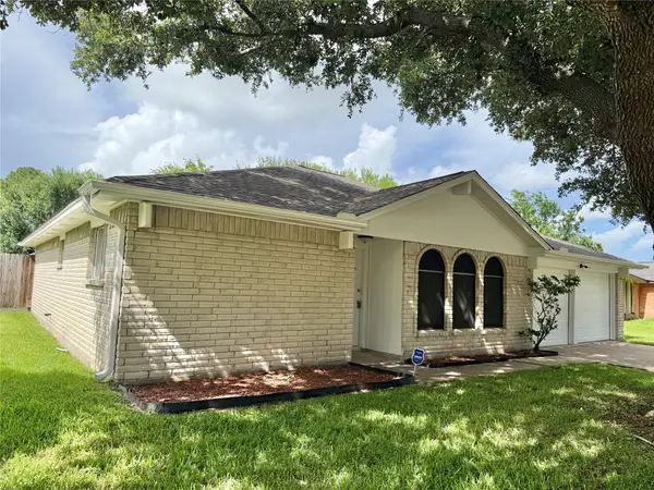 8306 Bee Meadow Lane, Houston, TX 77489