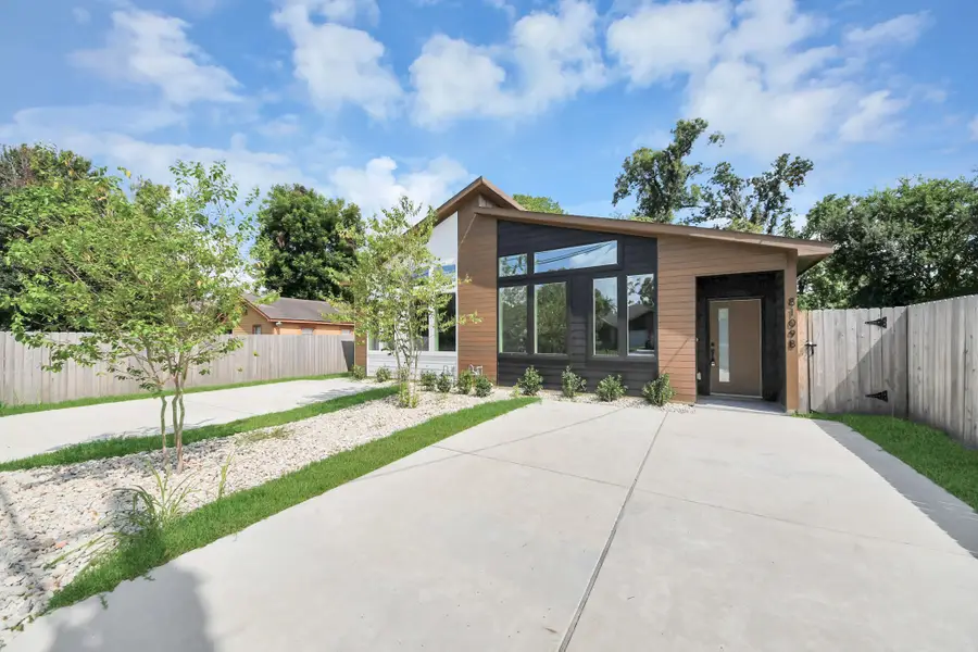 8109 Hamlet Street, Houston, TX 77078 - #2
