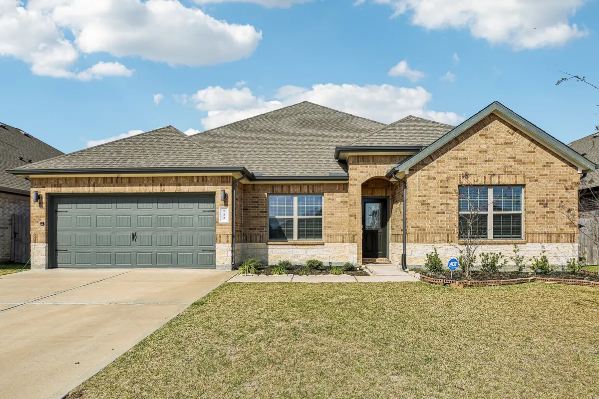 723 Westwood Drive, League City, TX 77573 - Image #1
