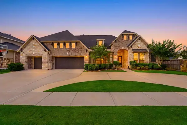 4715 Lake Crest Drive, Fulshear, TX 77441