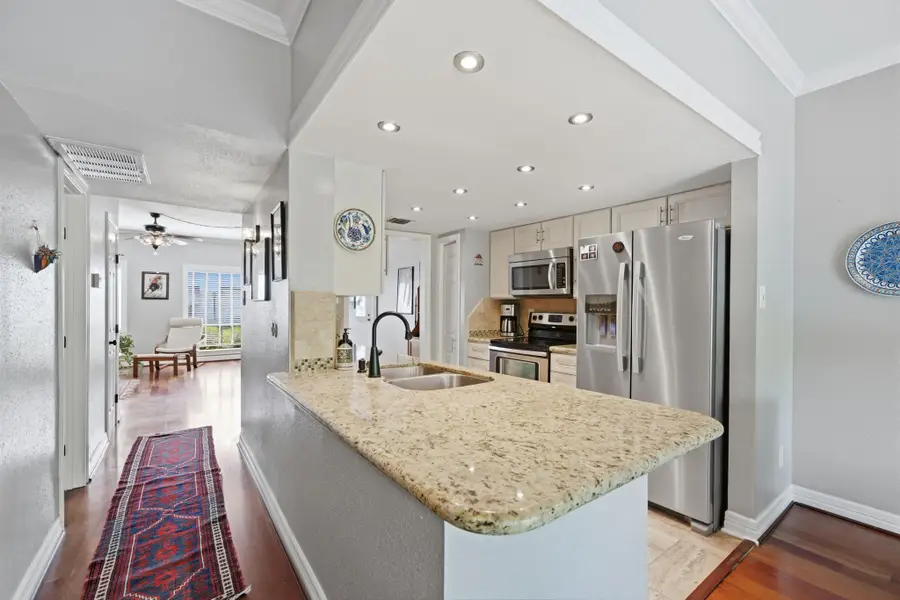 1802 Stoney Brook Drive #103, Houston, TX 77063 - #3