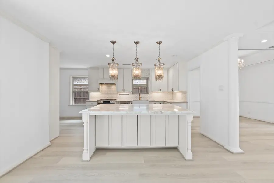 6249 Overbrook Lane, Houston, TX 77057 - Image #3