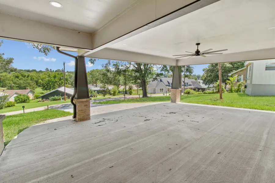 128 Schooner, Livingston, TX 77351 - Image #3