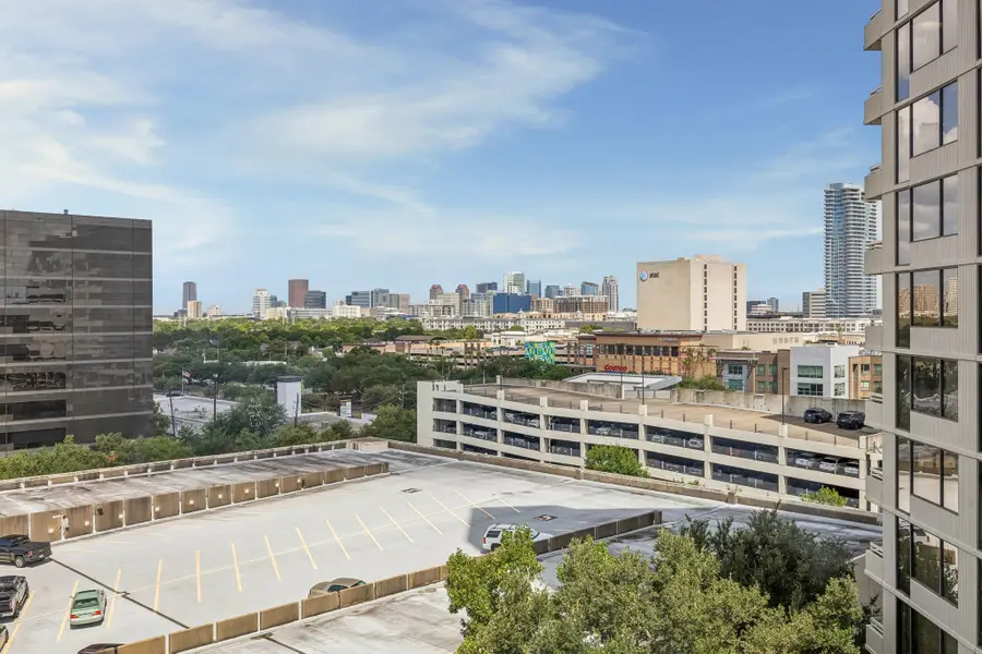 15 Greenway Plaza #10E, Houston, TX 77046 - #3
