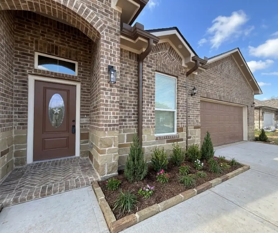107 County Road 3372, Cleveland, TX 77327 - Image #2