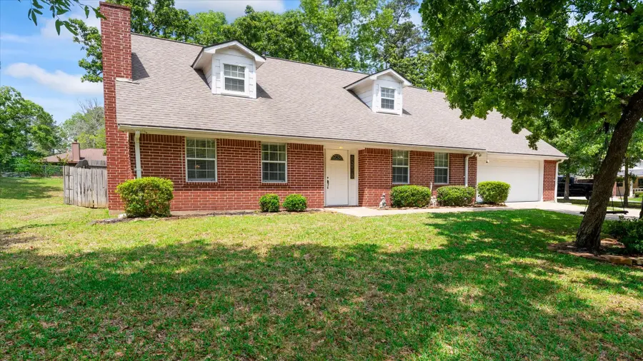 1928 Greentree Drive, Huntsville, TX 77340 - #3