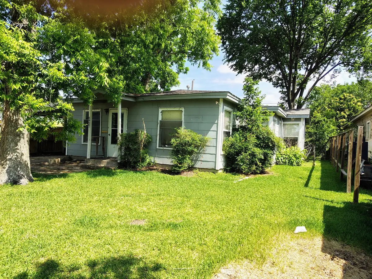 6927 Keller Street, Houston, TX 77087 - #1