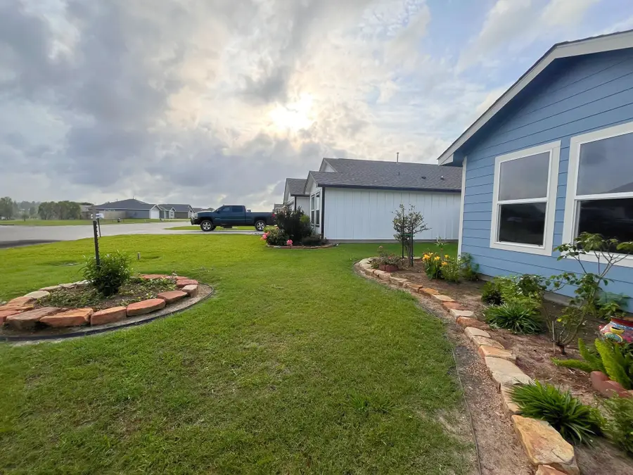 702 Flycatcher Drive, Palacios, TX 77465 - #2