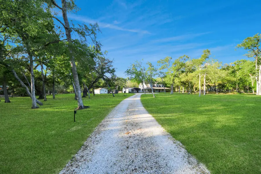 20202 Deer Run Road, Damon, TX 77430 - #3