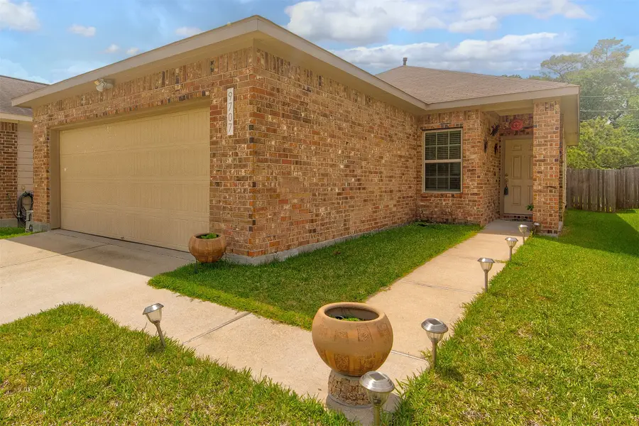 9707 Vanessa Glen Court, Houston, TX 77044 - #3