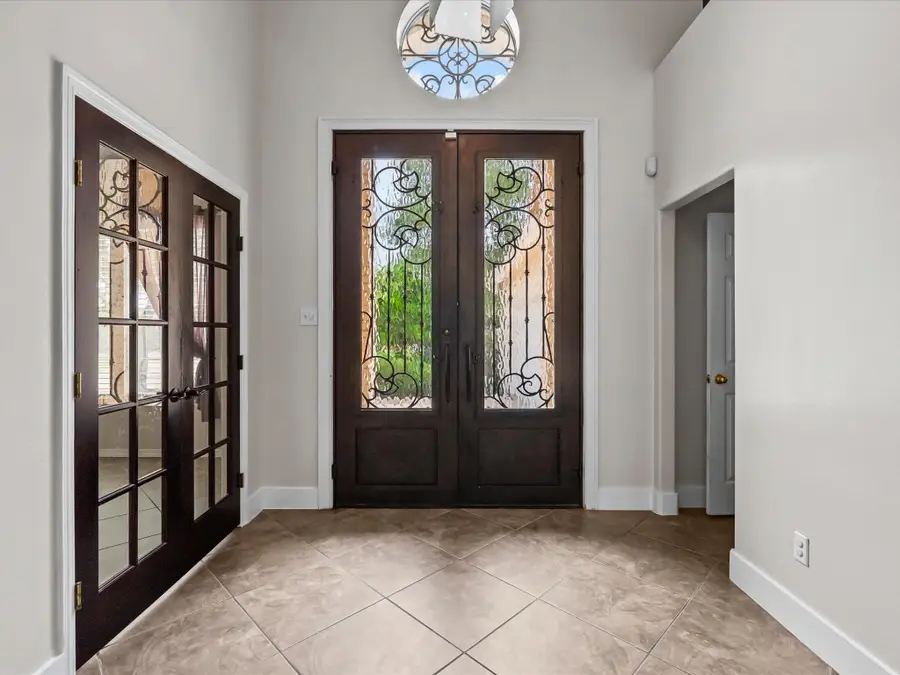 201 Lago Vista Street, Kemah, TX 77565 - #2