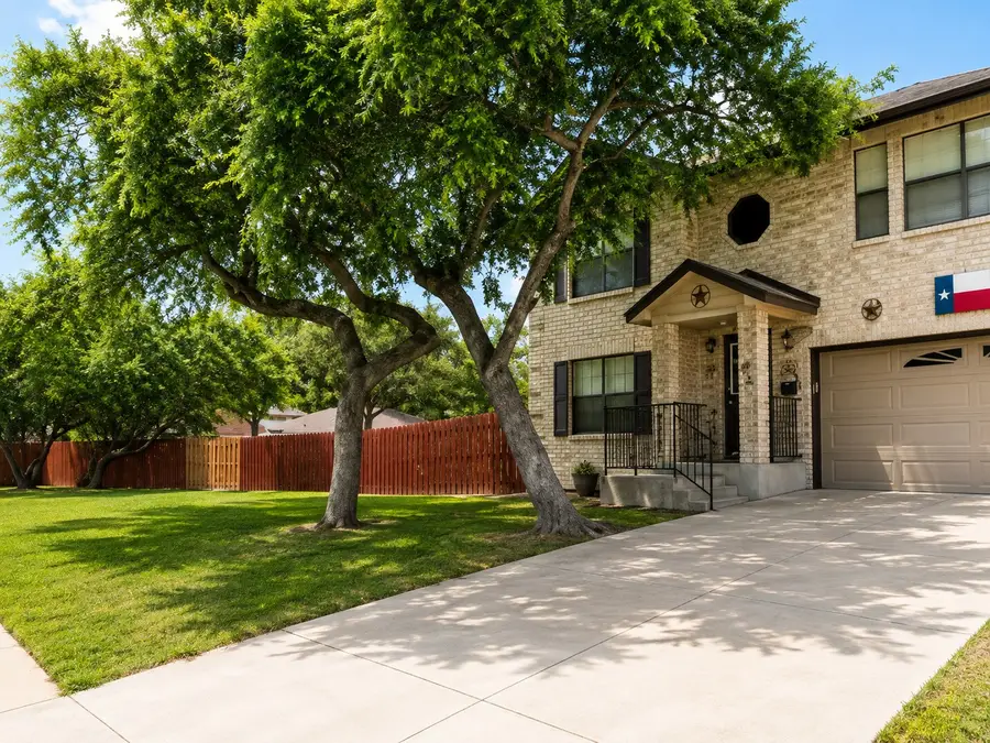 11810 Bridge Hampton, San Antonio, TX 78251 - #2