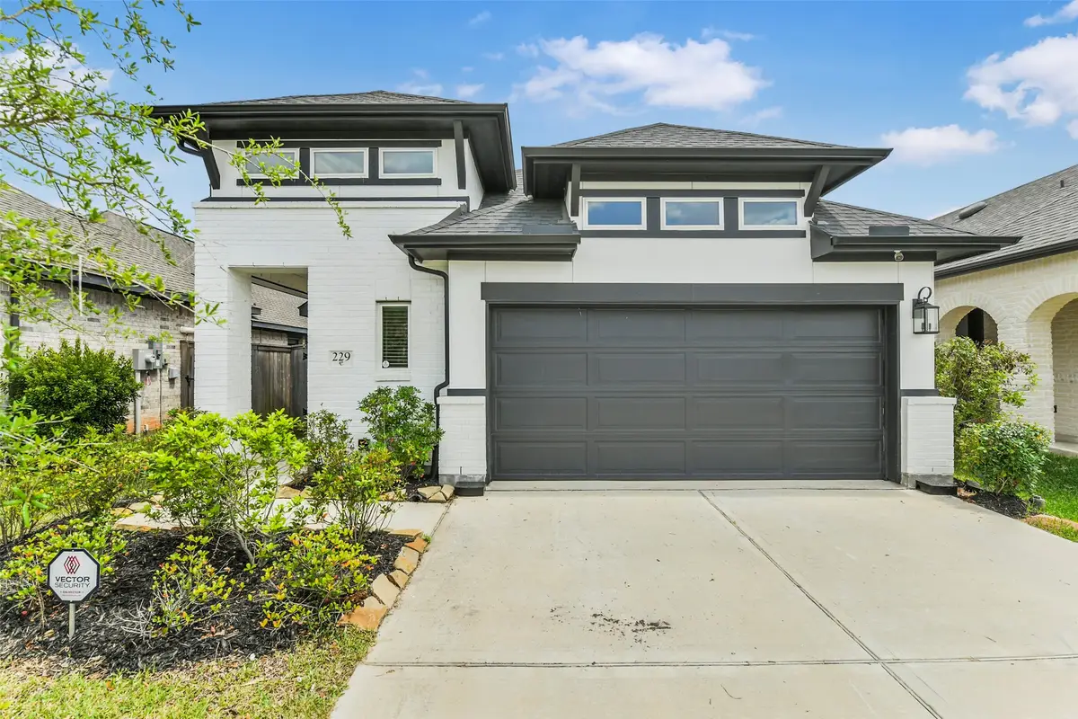 229 Trapper Creek Drive, Conroe, TX 77304 - #1