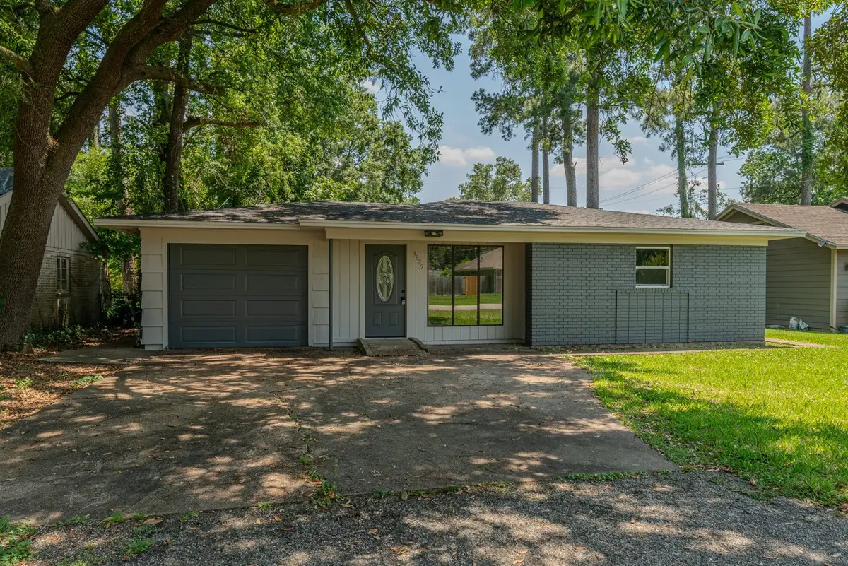 3825 Buckingham Row, Beaumont, TX 77706 - #1