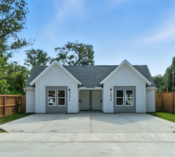 8114 Count Street #A/B, Houston, TX 77028