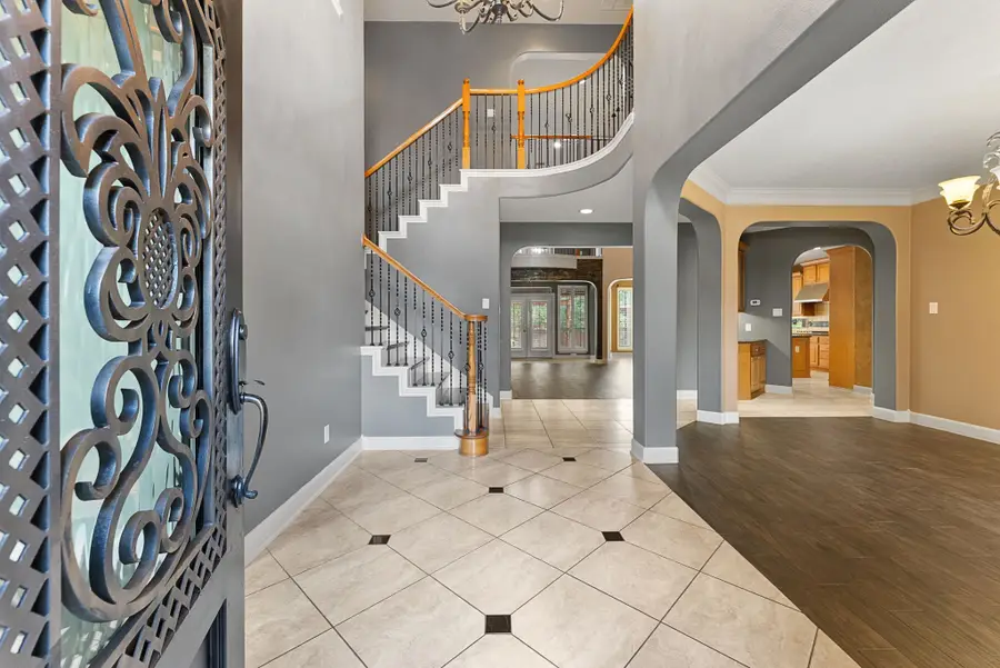 7938 Wooded Way Drive, Spring, TX 77389 - Image #2