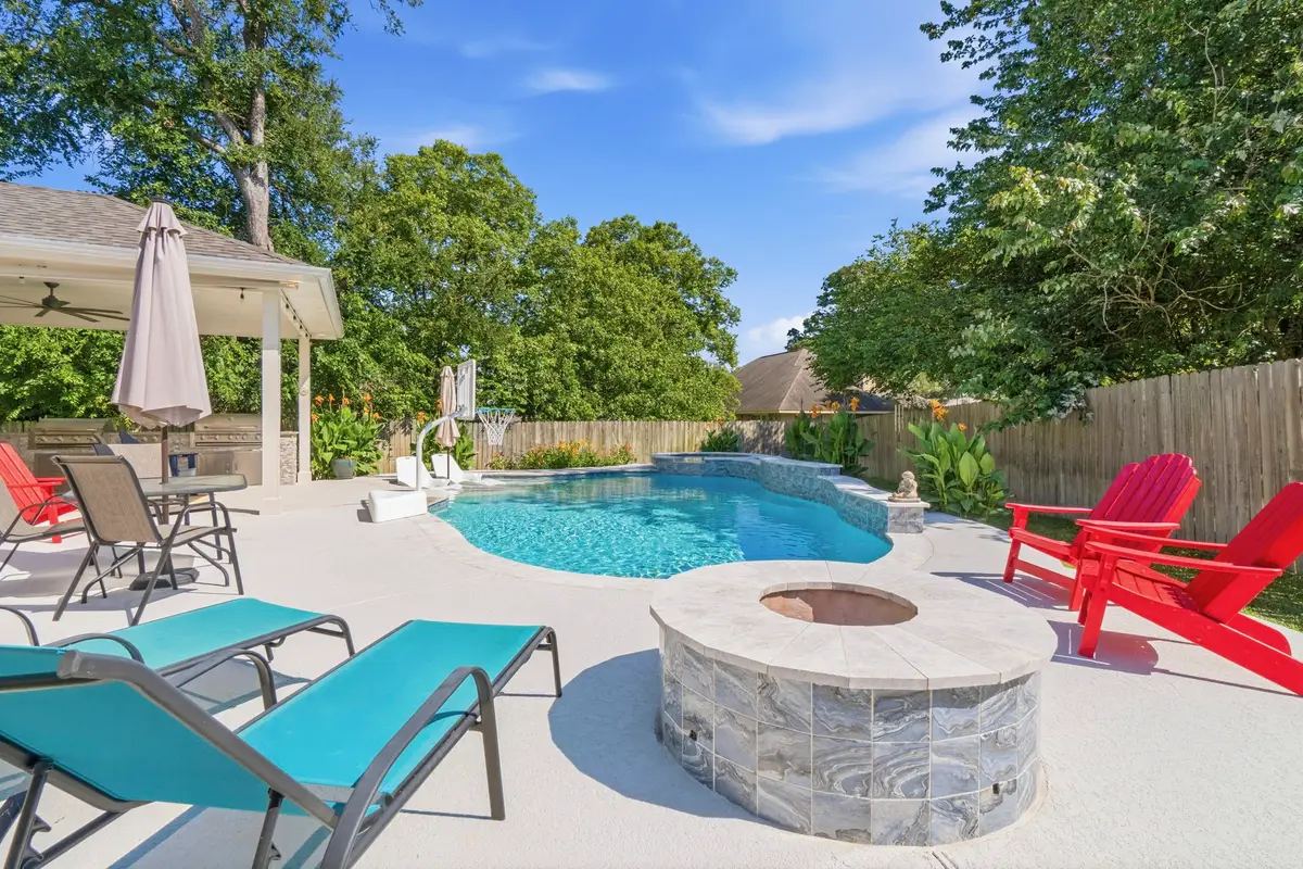 10802 Windswept, Montgomery, TX 77356 - #1