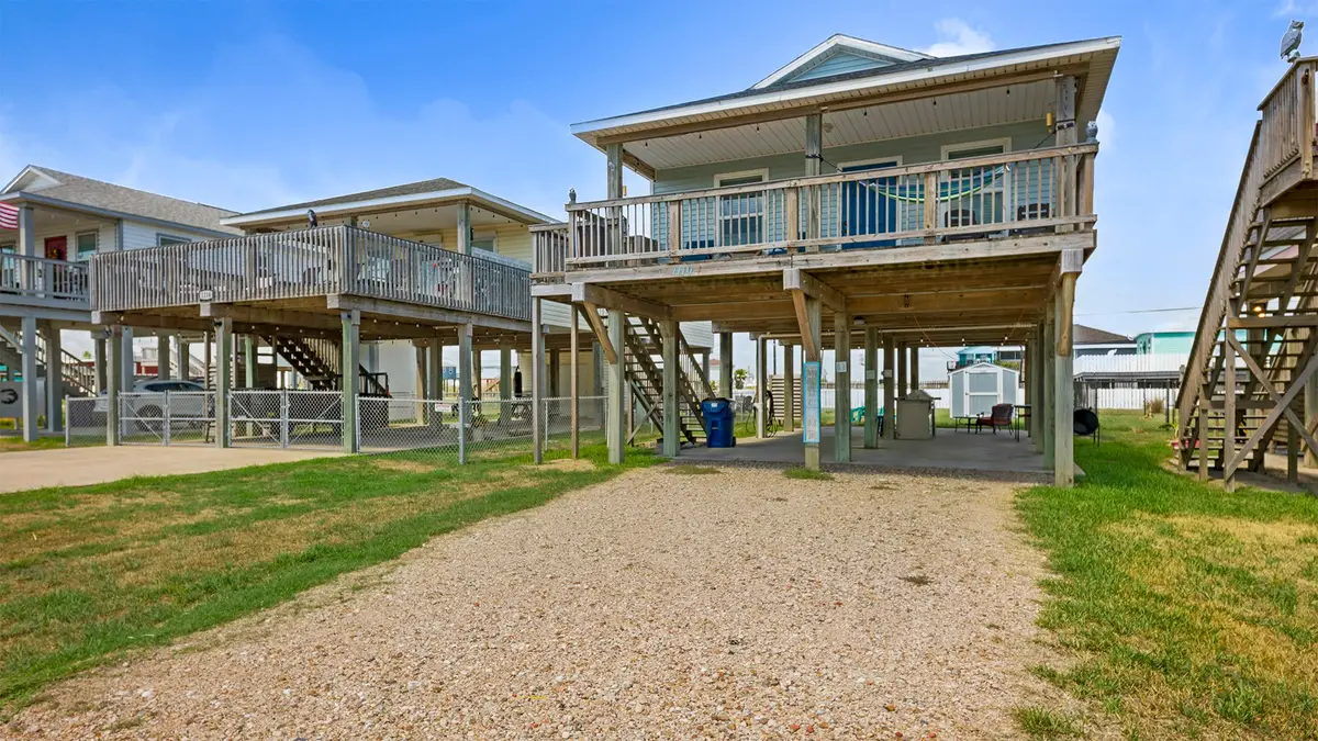 1110 Treaty Drive, Surfside Beach, TX 77541 - #1