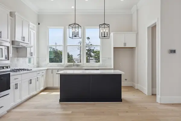 1004 Golden Nectar Lane, Houston, TX 77008