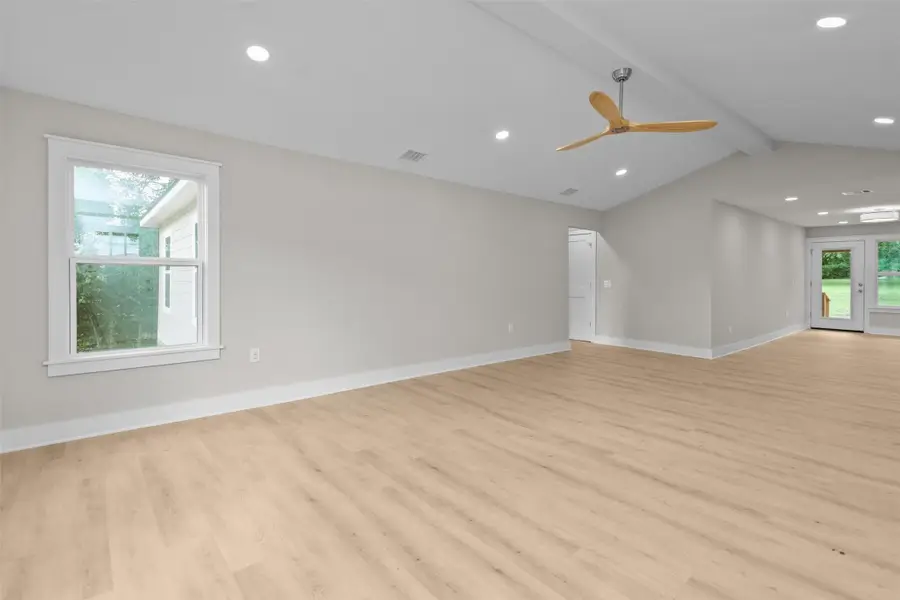 601 N 4th Street, Crockett, TX 75835 - #3