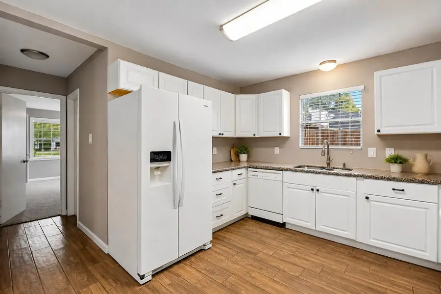 21822 Tophill Drive, Spring, TX 77388 - #2
