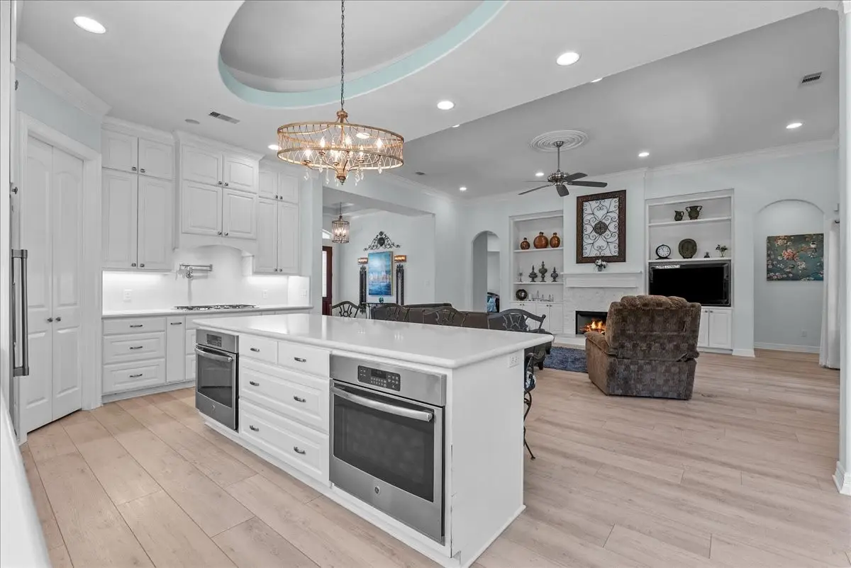 18607 Barbuda Lane, Nassau Bay, TX 77058 - #1