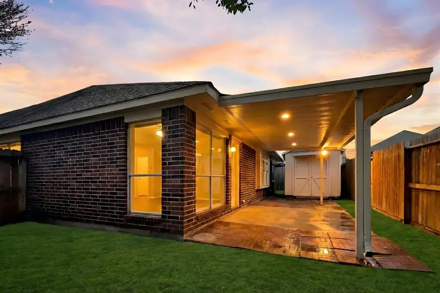 4727 Wilbury Heights Drive, Pasadena, TX 77505 - Image #2