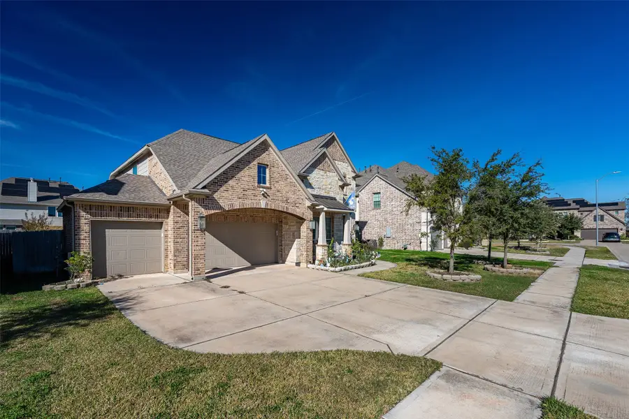 3015 Cooper Hawk Lane, Richmond, TX 77406 - Image #3