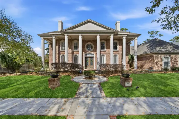 39 Forest Green Trail, Kingwood, TX 77339