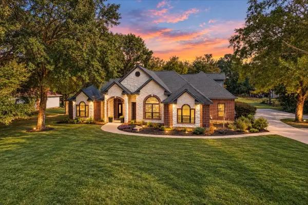 11325 Majestic Drive, Montgomery, TX 77316