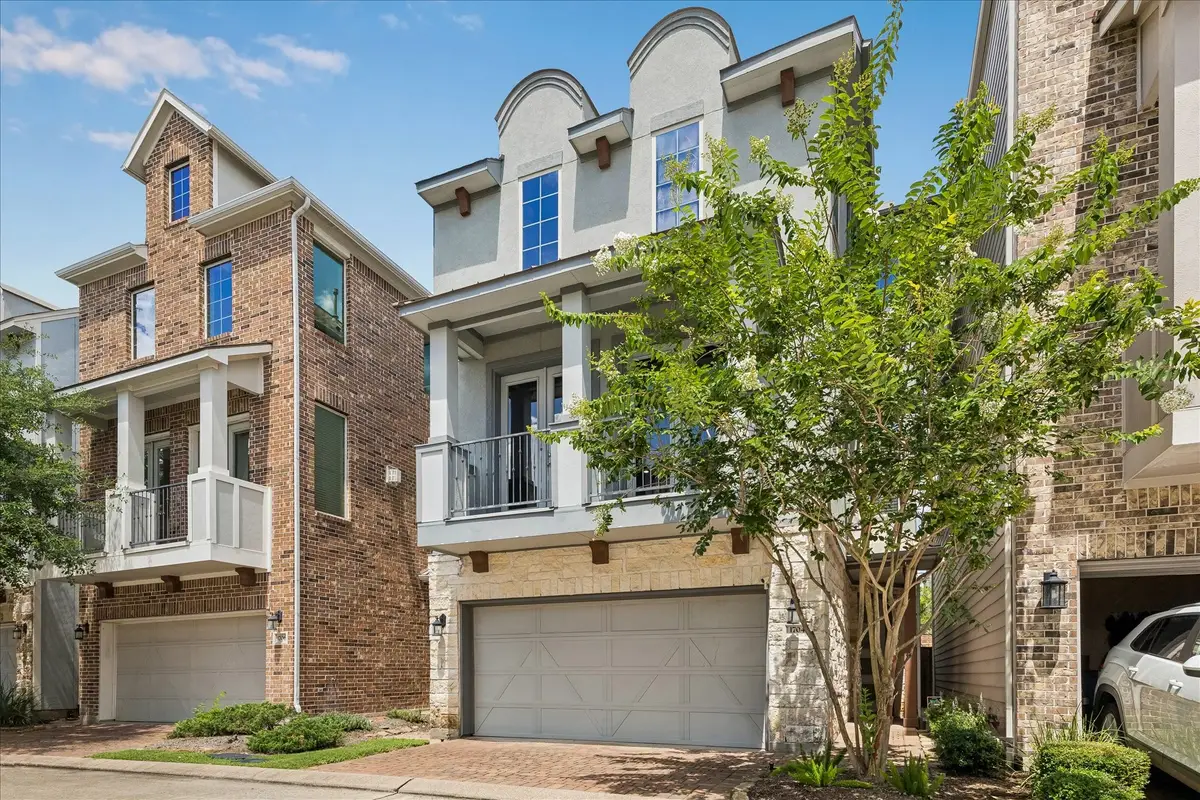 1704 Oak Leaf Pass Drive, Houston, TX 77055 - #1