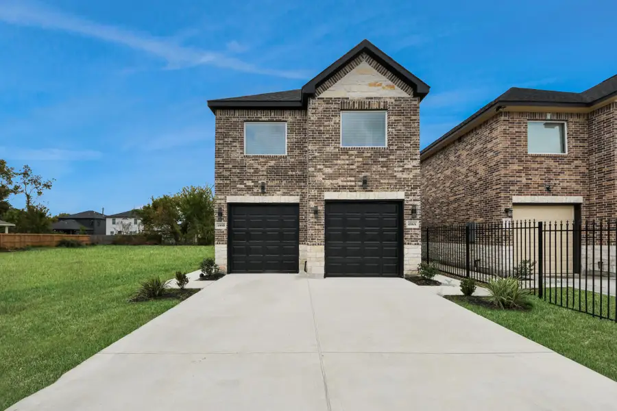 4516 Maggie Street #AB, Houston, TX 77051 - Image #2