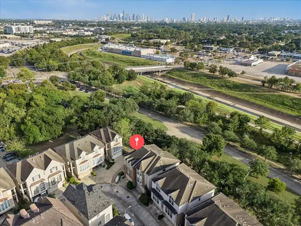 1703 Stacy Crest, Houston, TX 77008