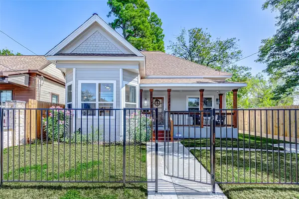 2008 Common Street, Houston, TX 77009