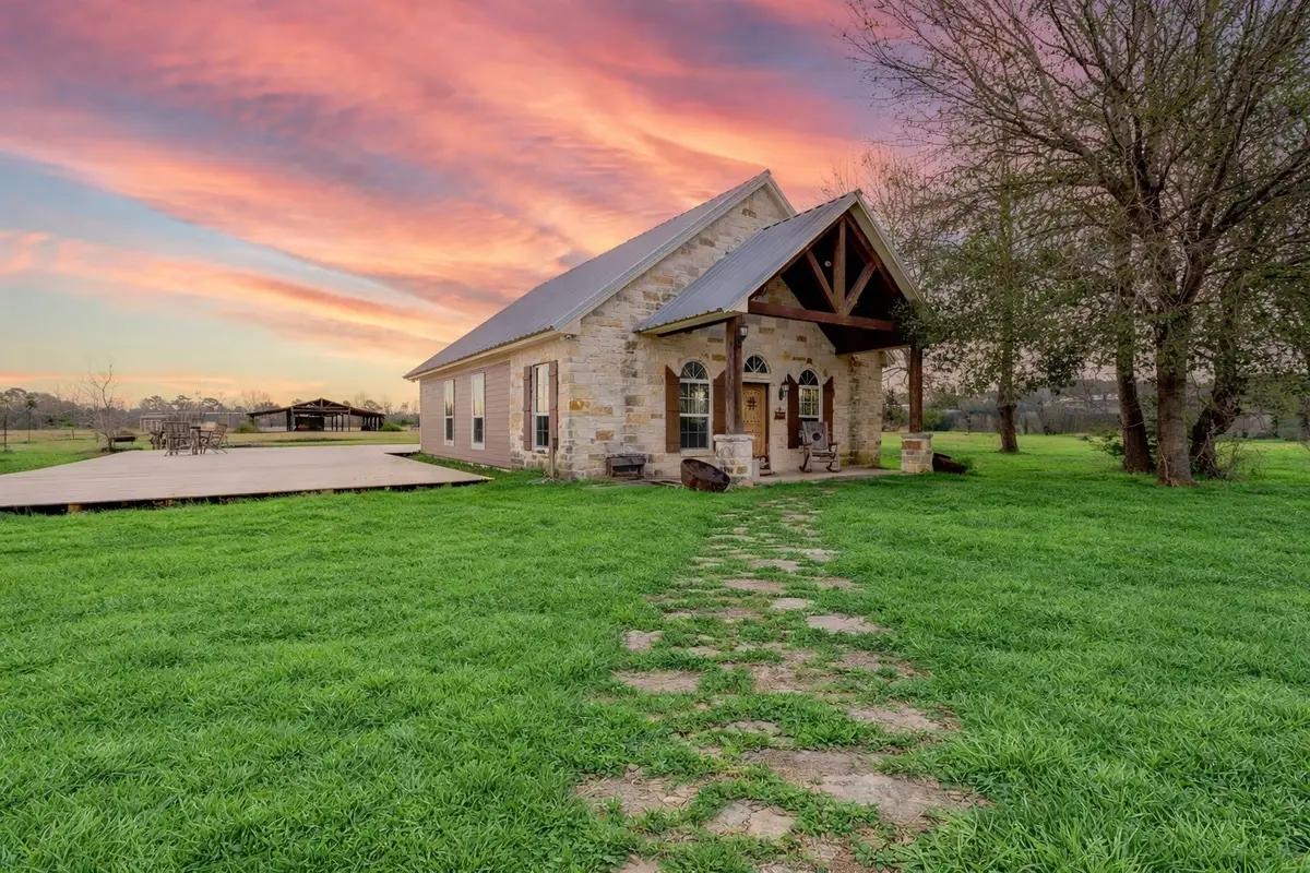 105 County Road 2239, Cleveland, TX 77327 - #1