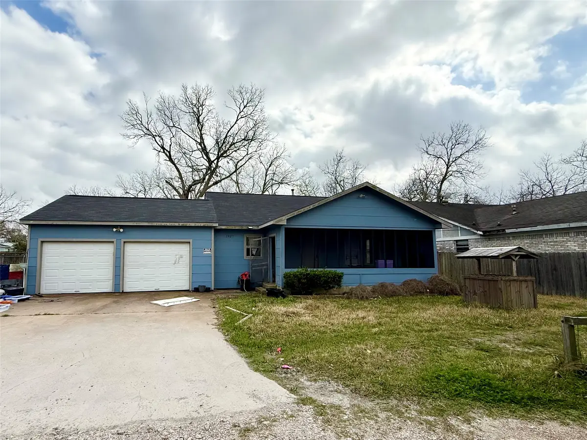 1927 Fm 646 Road N, Santa Fe, TX 77510 - #1