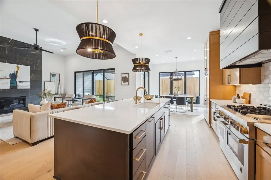 1249 Lamonte Lane, Houston, TX 77018 - Image #3