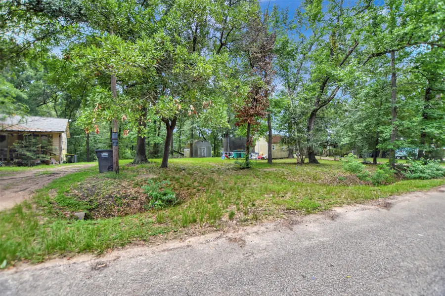 421 Columbia River Road, Conroe, TX 77316 - #2