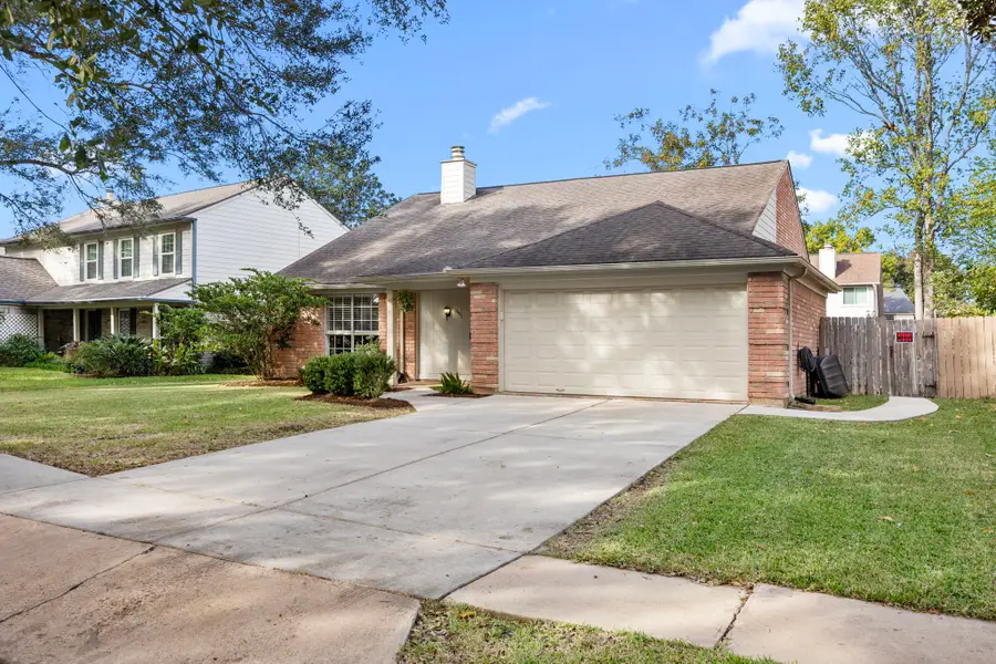 3807 Flintrock Lane, Sugar Land, TX 77479 - Image #3