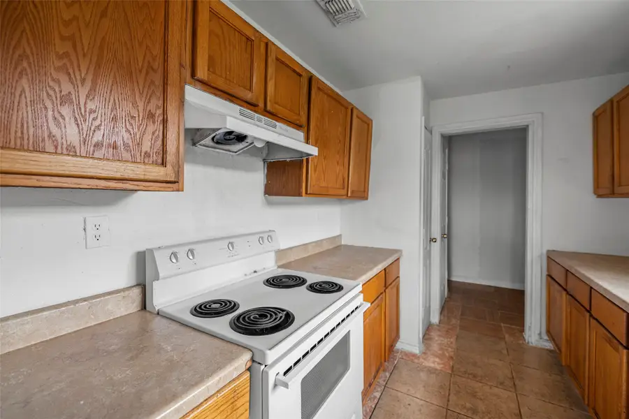 330 3rd Street, Hempstead, TX 77445 - #2