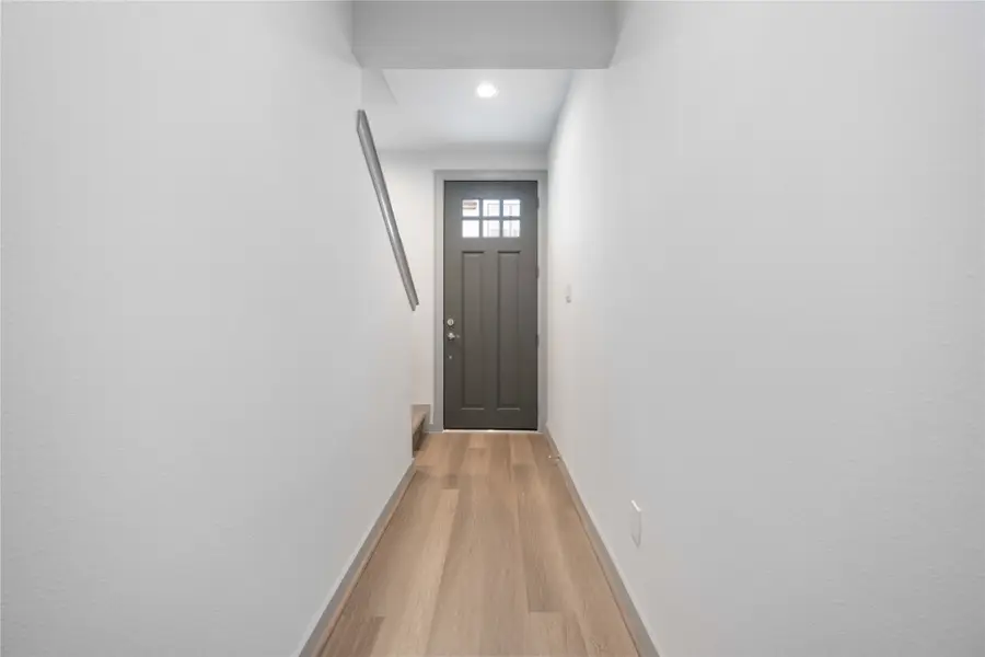 9813 Fulton Park Lane, Houston, TX 77076 - Image #2